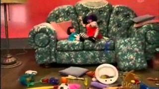 Big Comfy Couch  Mollys 10 Second Tidies [upl. by Husein]